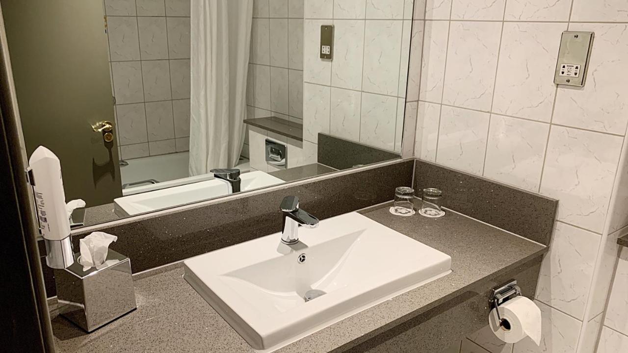 Maldron Hotel, Newlands Cross Клондалкин Екстериор снимка